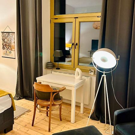 Feelslikehome - Stylische Und Zentrale Altbauwohnung Mit Terrasse&Garten Bochum Exterior photo